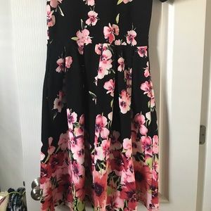 LuLaRoe dipped floral Amelia